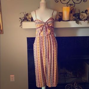 Bohemian jumpsuit💋pick 4w/lips for $20💋